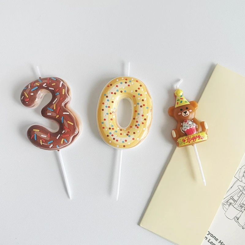 Sweet Donut Number Candle 0-9  - Zebra Candle Supplies recension och pris
